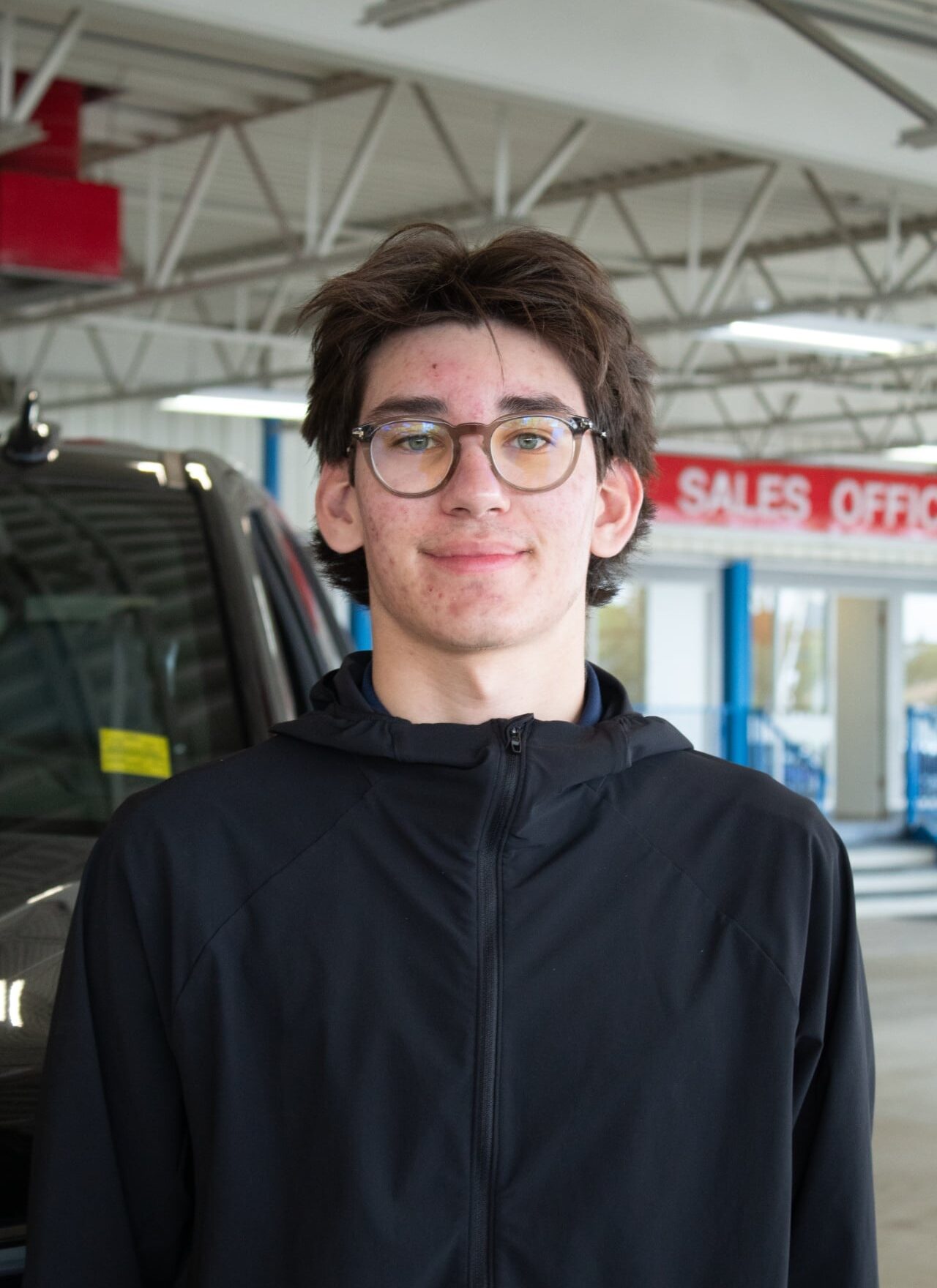 Konstantin Klippenstien Sales Associate